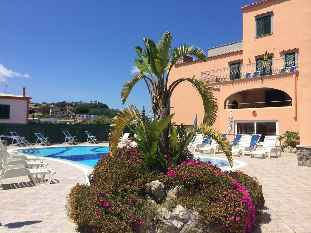 Hotel Terme Rosaleo Casamicciola Terme Bagian luar foto