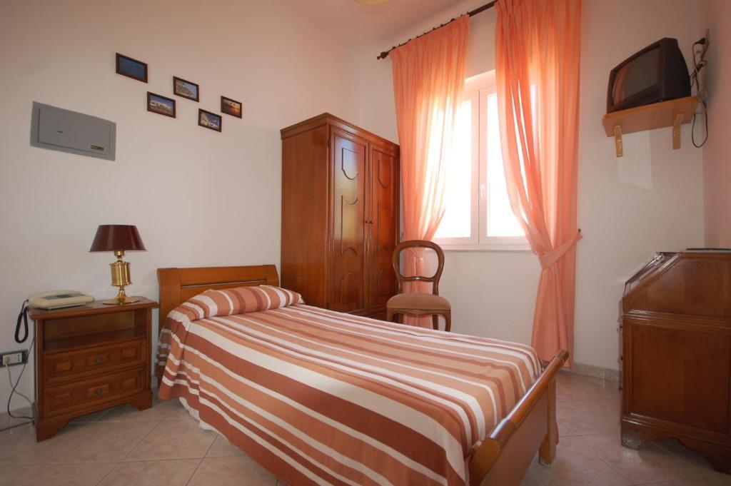 Hotel Terme Rosaleo Casamicciola Terme Ruang foto